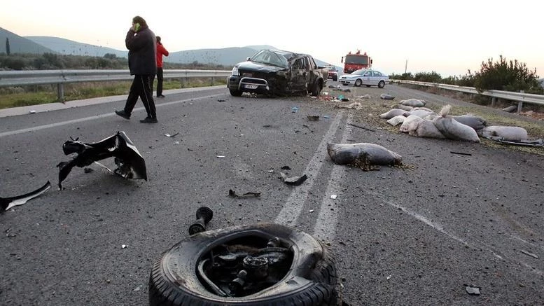 3 δισ. ευρώ το χρόνο «αφιερώνονται» στα τροχαία!